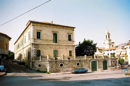 Palazzo Laureati